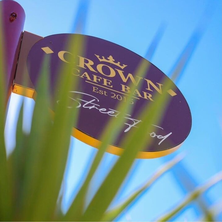 Crown Cafe Bar