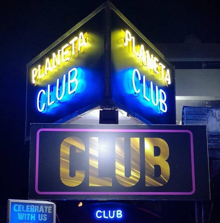 Planeta Karaoke Club